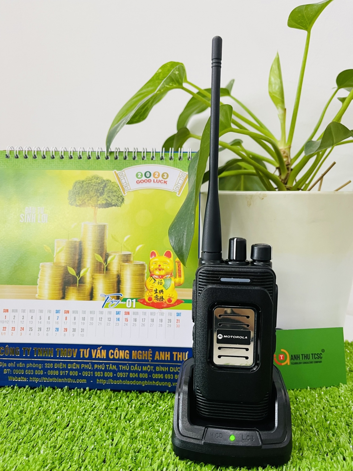 Bộ đàm motorola AT6600