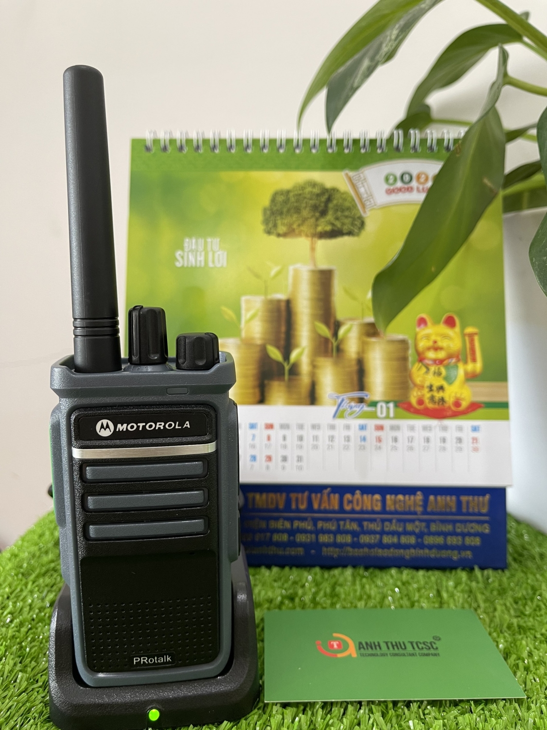 Bộ đàm motorola AT686